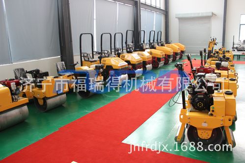 转向方便小型压路机 手扶双钢轮振动碾 小型压路机生产基地